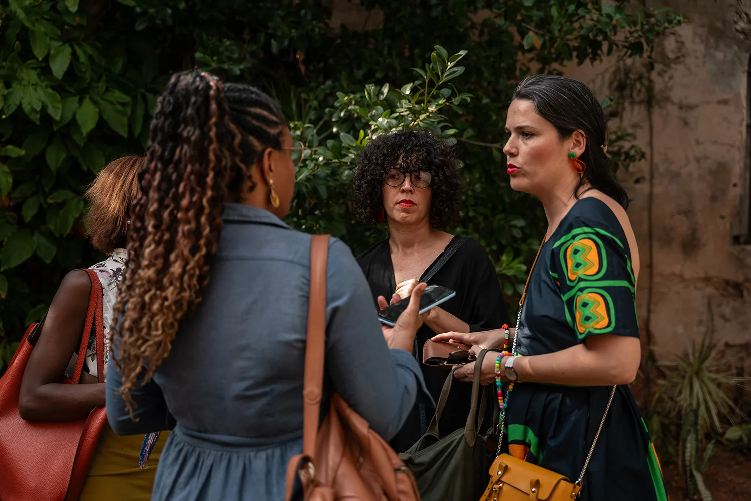 Des femmes qui promeuvent l'art et transforment les communautés avec le soutien du Fonds pour la jeune création artistique